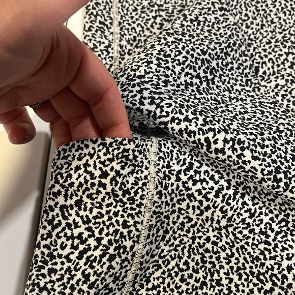 Athleta - Salitation, Textured Leggings, small - Picture 5 of 7